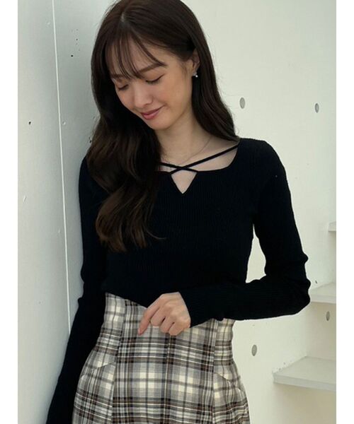 MERCURYDUO(マーキュリーデュオ)の「2WAYデコルテナローテープリブニット(ニット/セーター・レディース・ブラック/パープル/オフホワイト/ミント・FREE)」の8枚目の写真