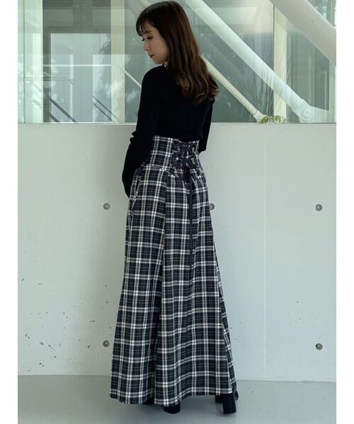 MERCURYDUO(マーキュリーデュオ)の「2WAYデコルテナローテープリブニット(ニット/セーター・レディース・ブラック/パープル/オフホワイト/ミント・FREE)」の13枚目の写真