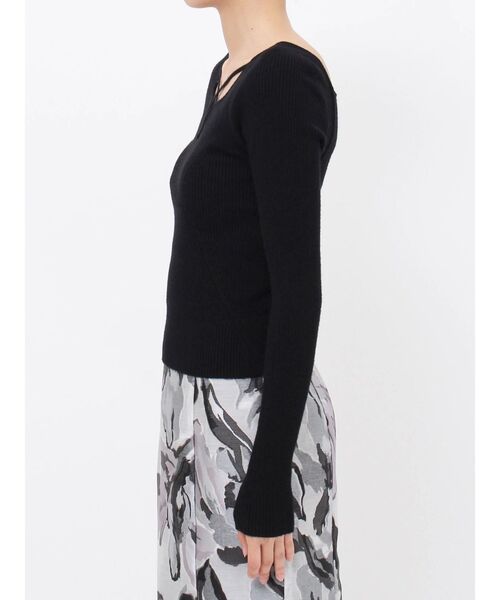 MERCURYDUO(マーキュリーデュオ)の「2WAYデコルテナローテープリブニット(ニット/セーター・レディース・ブラック/パープル/オフホワイト/ミント・FREE)」の19枚目の写真