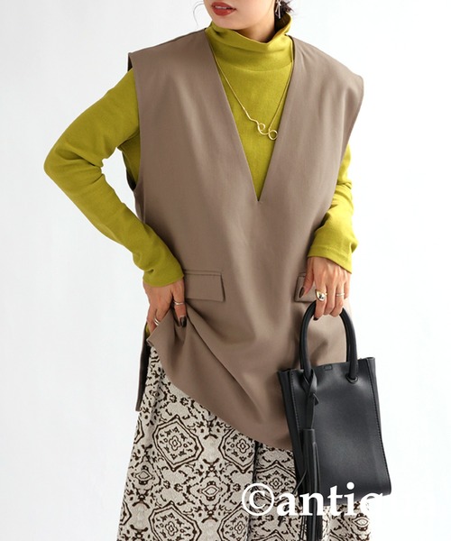 antiqua（アンティカ）の「Ｖネックベーシックベスト（ベスト・レディース・ベージュ/ブラック/ネイビー・FREE）」の2枚目の写真