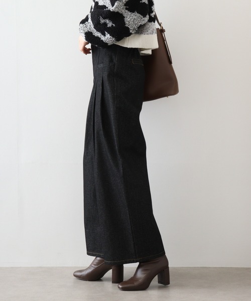 ＆soiree（アンドソワレ）の「&soiree リジッドタックワイドデニムパンツ（デニムパンツ・レディース・ブラック/インディゴブルー・FREE）」の10枚目の写真