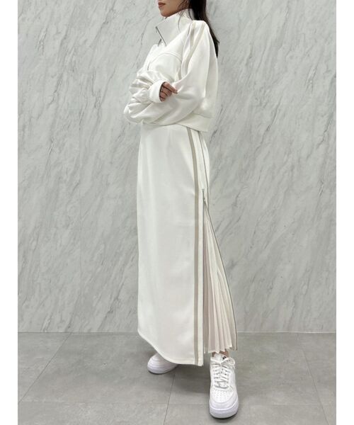 dazzlin（ダズリン）の「スイッチングトラックジャケット（ジャージ