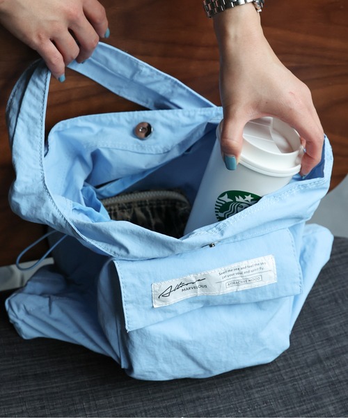 sakishimatokyo(サキシマトーキョー)の「<撥水加工つき>【軽量】ドロストトートバッグ/バック/BAG(トートバッグ・レディース・ブラック/アイボリー/グレー/ブルー・FREE)」の9枚目の写真