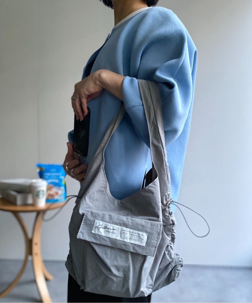 sakishimatokyo(サキシマトーキョー)の「<撥水加工つき>【軽量】ドロストトートバッグ/バック/BAG(トートバッグ・レディース・ブラック/アイボリー/グレー/ブルー・FREE)」の18枚目の写真