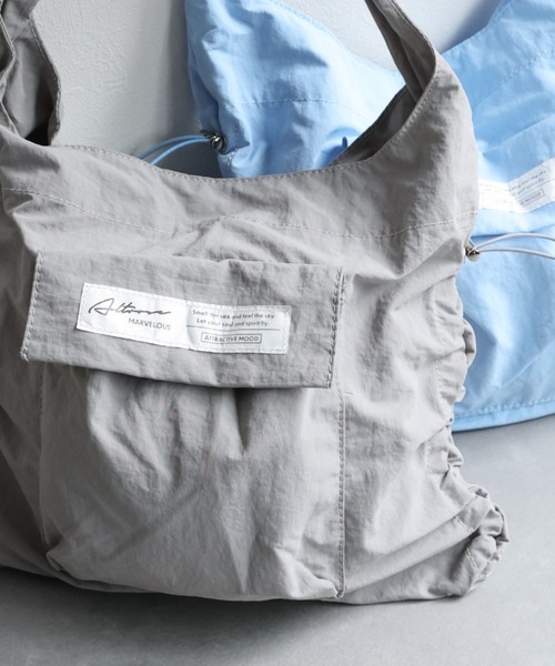 sakishimatokyo(サキシマトーキョー)の「<撥水加工つき>【軽量】ドロストトートバッグ/バック/BAG(トートバッグ・レディース・ブラック/アイボリー/グレー/ブルー・FREE)」の17枚目の写真