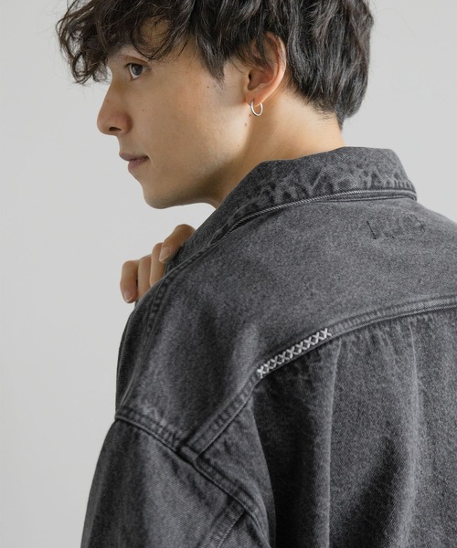 RAGEBLUE(レイジブルー)の「ワンポイント刺繍/ビッグデニムジャケット(デニムジャケット・メンズ・グレー/ブルー・MEDIUM/LARGE)」の6枚目の写真