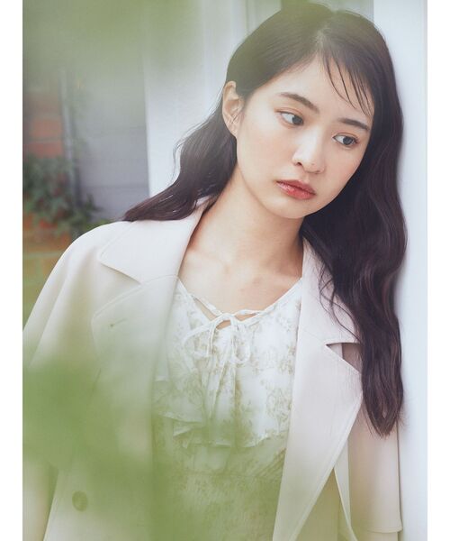 earth music&ecology（アースミュージックアンドエコロジー）の「2WAYケープトレンチコート（トレンチコート・レディース・ライトベージュ/ピンクベージュ/ライトカーキ・FREE）」の15枚目の写真