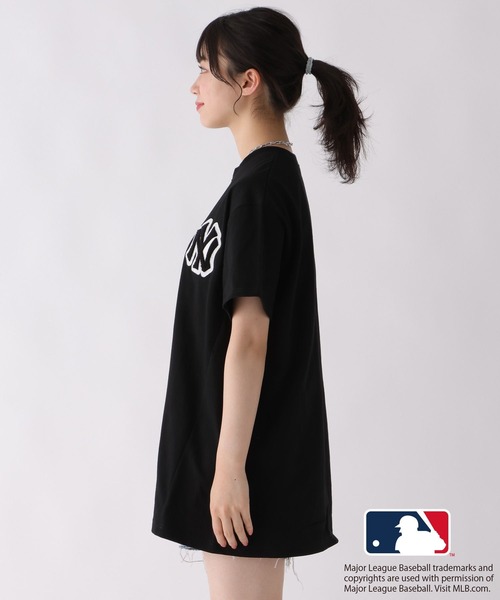 repipi armario（レピピ アルマリオ）の「【MLB】ワッペンミニワンピース（ワンピース・キッズ・オートミール/グレー/ブラック・MEDIUM/LARGE）」の8枚目の写真
