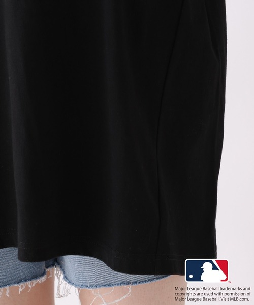 repipi armario（レピピ アルマリオ）の「【MLB】ワッペンミニワンピース（ワンピース・キッズ・オートミール/グレー/ブラック・MEDIUM/LARGE）」の13枚目の写真