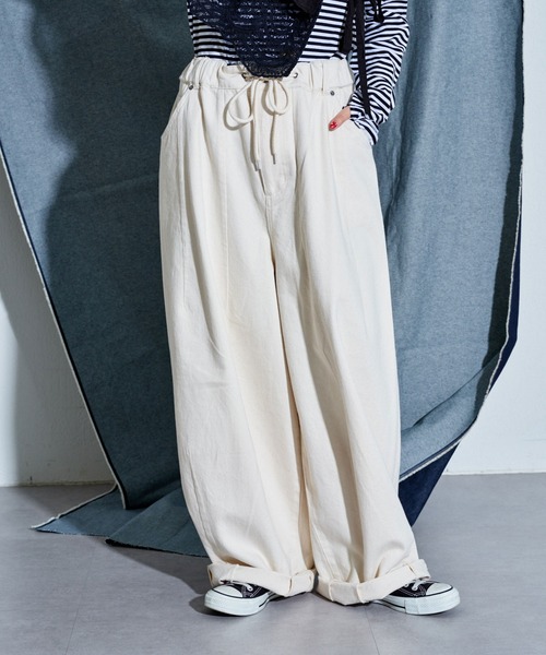 CONES BOSS（コーンズボス）の「【ユニセックス】【CONESBOSS/コーンズボス】ワイドカーブデニムパンツ（デニムパンツ・レディース・ホワイト/グレー/サックスブルー・SMALL/MEDIUM/LARGE）」の9枚目の写真