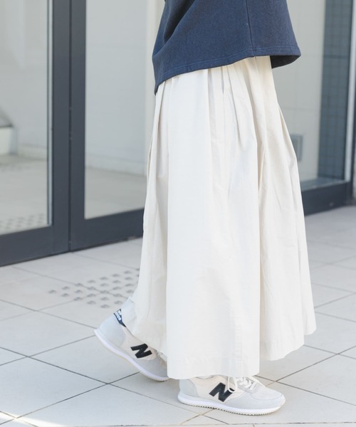FORK&SPOON（フォークアンドスプーン）の「FORK&SPOON　タフタロングスカート（スカート・レディース・ブラック/アイボリー・1/2）」の18枚目の写真