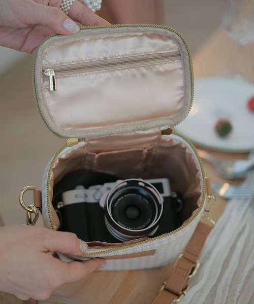 mimi toujours（ミミトゥジュール）の「2way マルチ バニティ ショルダー バッグ mimi toujours×wei3h（ショルダーバッグ・レディース・ベージュ系/ブルー系その他・フリー）」の9枚目の写真