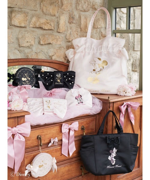 Maison de FLEUR（メゾンドフルール）の「Minnie　Mouse/コインケース（コインケース・レディース・ブラック/ライトピンク・FREE）」の3枚目の写真