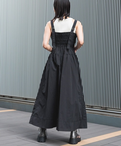 PAGEBOY(ページボーイ)の「レースUPワークワンピース(ワンピース・レディース・オフホワイト/カーキ/ブラック・FREE)」の11枚目の写真