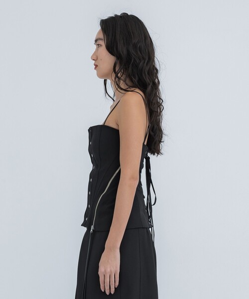 STUDIOUS(ステュディオス)の「【STUDIOUS/ステュディオス】フェイクリネンビスチェ(キャミソール・レディース・ブラック/ベージュ・FREE)」の6枚目の写真