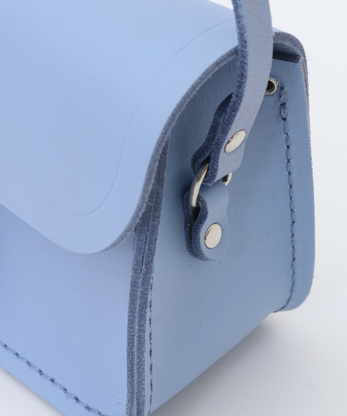 Liesse（リエス）の「【The Cambridge Satchel（ケンブリッジサッチェル）】The Mini One Buckle（ショルダーバッグ・レディース・サックスブルー/ラベンダー/レッド・FREE）」の8枚目の写真