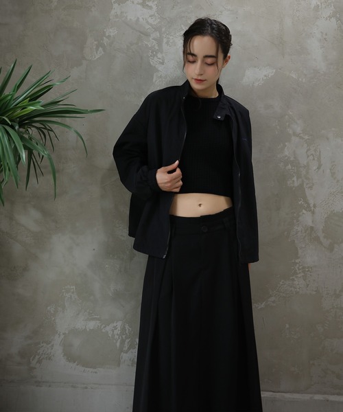 aimoha(アイモハ)の「スタンドネックブルゾン(ブルゾン・レディース・ベージュ/ブラック・LARGE/MEDIUM/SMALL)」の11枚目の写真