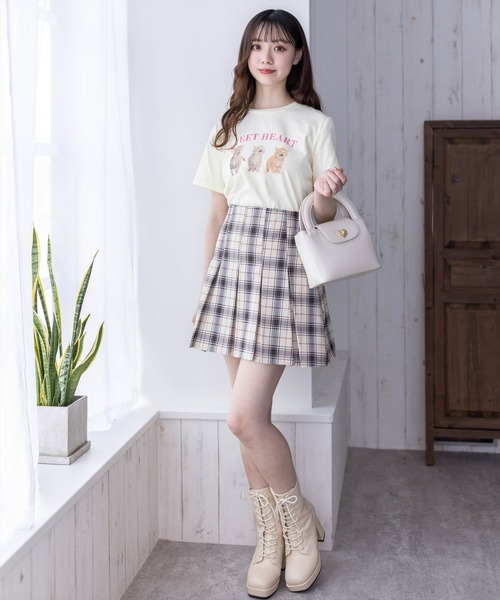 clear（クリア）の「猫プリント半袖Tシャツ≪2024SS≫（Tシャツ/カットソー・レディース・オフホワイト/ライトピンク/イエロー系その他・F）」の8枚目の写真