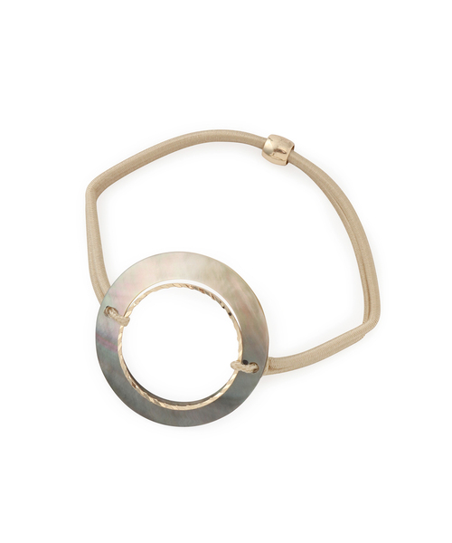 ROPE' PICNIC（ロペピクニック）の「シェルサークルヘアポニー（ヘアゴム・レディース・ベージュ/シルバー・FREE）」の4枚目の写真