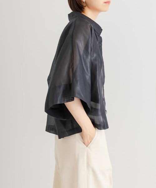 URBAN RESEARCH（アーバンリサーチ）の「『MADE IN JAPAN』フレアスリーブシアーシャツ（シャツ/ブラウス・レディース・ブルー系その他/ベージュ系その他/ブラウン・FREE）」の14枚目の写真