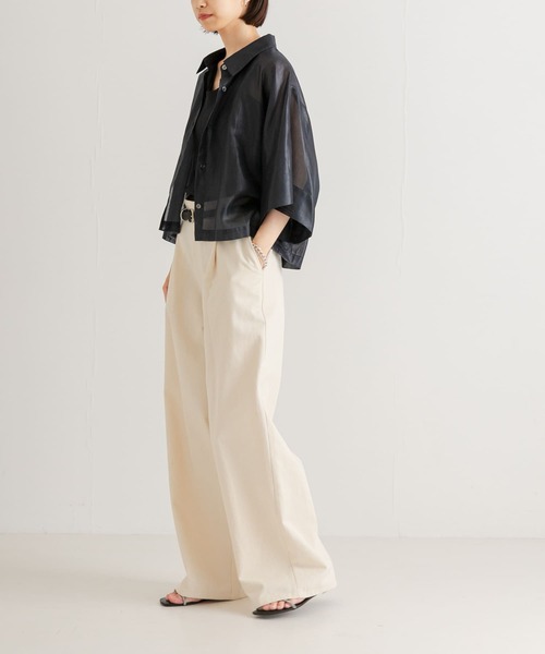 URBAN RESEARCH（アーバンリサーチ）の「『MADE IN JAPAN』フレアスリーブシアーシャツ（シャツ/ブラウス・レディース・ブルー系その他/ベージュ系その他/ブラウン・FREE）」の18枚目の写真