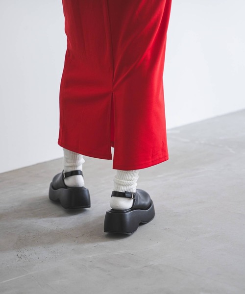 bohmal(ボマール)の「厚底サボサンダル(パンプス・レディース・ブラック・SMALL/MEDIUM/LARGE)」の10枚目の写真