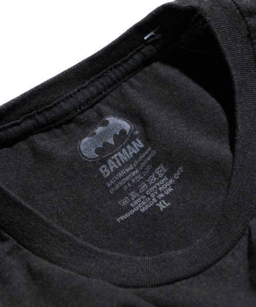 THRIFTY LOOK（スリフティールック）の「THRIFTY LOOK / スリフティールック THRIFTY "BATMAN & JOKER" TEE バットマン ジョーカー ムービーTシャツ ユーズド加工（Tシャツ/カットソー・メンズ・ブラック系その他/ブラック・LARGE/X-LARGE/MEDIUM）」の8枚目の写真