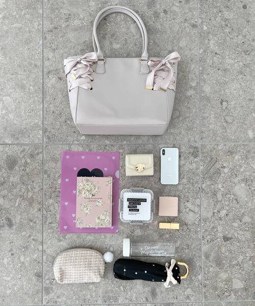 MAJESTIC LEGON(マジェスティックレゴン)の「サイドレースアップトート(トートバッグ・レディース・ピンク/ブラック/グレイッシュベージュ・FREE)」の14枚目の写真