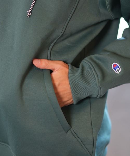 Champion(チャンピオン)の「CHAMPION/チャンピオン プルオーバーパーカー バックプリント ルーズシルエット セットアップ対応 ユニセックス C3-AS104(パーカー・メンズ・グレー/ブラック/グリーン・XL/L/M)」の22枚目の写真
