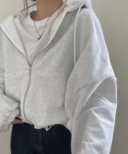 deux amour（ドゥーザムール）の「ドロストショートジップパーカー（パーカー・レディース・ライトグレー/グレー・FREE）」の5枚目の写真