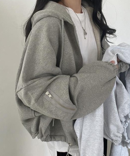 deux amour（ドゥーザムール）の「ドロストショートジップパーカー（パーカー・レディース・ライトグレー/グレー・FREE）」の10枚目の写真