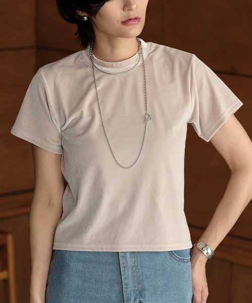 Mia (ミア)の「ベロアTシャツ(Tシャツ/カットソー・レディース・ベージュ/アイボリー/ブラック・FREE)」の8枚目の写真