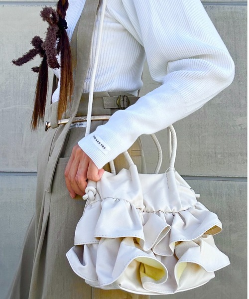 poiregnee（ポワニェ）の「［select］フリルミニバッグ（ショルダーバッグ・レディース・シルバー/ブラック/アイボリー/カーキ・FREE）」の6枚目の写真