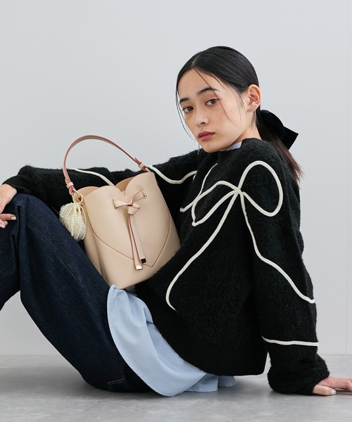 VIS(ビス)の「ビッグベロアリボンヘアカフ(その他ヘアアクセサリー・レディース・ブラウン系その他2/ブラック・FREE)」の13枚目の写真