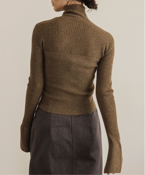 TENTO（テント）の「ビスチェ付 フレアカフスリブタートルニット（ニット/セーター・レディース・ブラウン/アイボリー/グレー/チャコールグレー・FREE）」の18枚目の写真