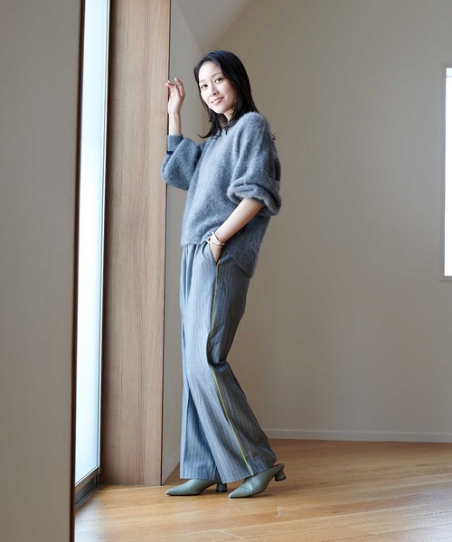 Jines（ジネス）の「フォックスカシミヤ 配色ボリュームスリーブニット