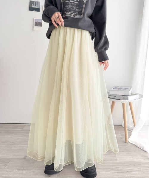 classicalelf（クラシカルエルフ）の「優雅さ際立つ主役級。大人のマーメイドダブルチュールスカート（ロング丈）（スカート・レディース・グレー/モカ/アイボリー/ブラック・X-LARGE/SMALL/MEDIUM/LARGE）」の5枚目の写真