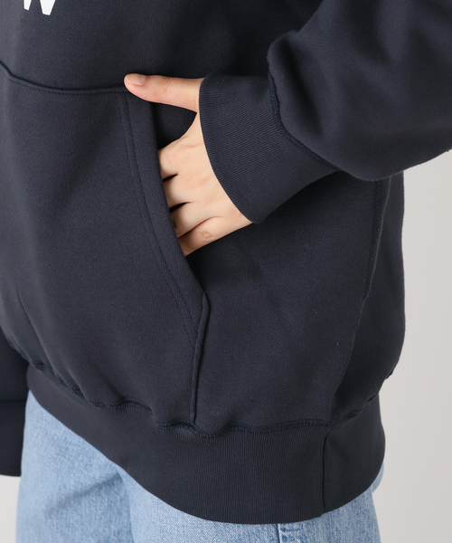 Deuxieme Classe(ドゥーズィエムクラス)の「BTN Hoodie スウェット(スウェット・レディース・ネイビー・FREE)」の4枚目の写真