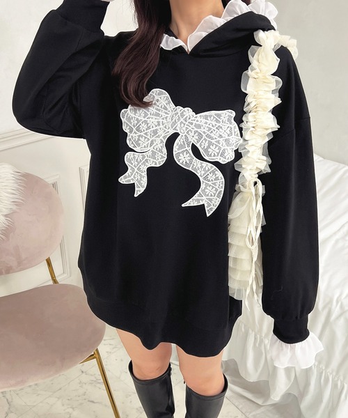 apres jour（アプレジュール）の「レースリボンスウェット【ZOZOTOWN限定アイテム】（パーカー・レディース・グレー/ブラック・フリー/X-LARGE）」の2枚目の写真