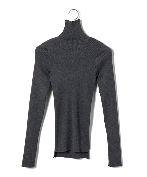 ADAM ET ROPE'(アダムエロペ)の「【公式サイト限定】【AURALEE(オーラリー)】 SUPER FINE WOOL HIGH GAUGE RIB KNIT TURTLE(ニット/セーター・レディース・レッド・1)」の2枚目の写真