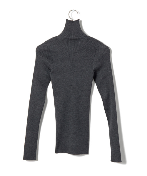 ADAM ET ROPE'(アダムエロペ)の「【公式サイト限定】【AURALEE(オーラリー)】 SUPER FINE WOOL HIGH GAUGE RIB KNIT TURTLE(ニット/セーター・レディース・レッド・1)」の3枚目の写真