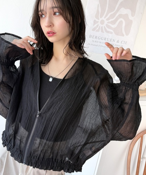 classicalelf(クラシカルエルフ)の「春夏さらっと羽織れる 楊柳シアー 袖フリルブルゾン(長袖)(シャツ/ブラウス・レディース・オフホワイト/ピンクベージュ/ブラック/ミント・MEDIUM/LARGE/X-LARGE/SMALL)」の20枚目の写真