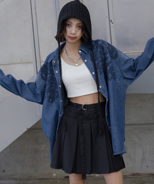 PAGEBOY（ページボーイ）の「シシュウデニムシャツ（シャツ/ブラウス・レディース・オフホワイト/ブルー/ブラック・FREE）」の13枚目の写真