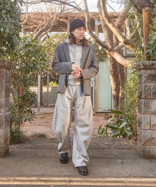 CONZ(コンズ)の「WIDE BALLOON PANTS(スウェットパンツ・メンズ・ダークグレー/グレー/ブラック・1/2)」の17枚目の写真
