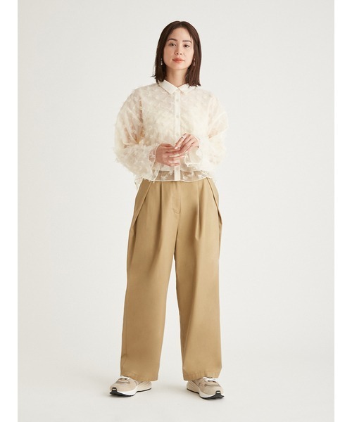 emmi（エミ）の「フラワーチュールブラウス（シャツ/ブラウス・レディース・アイボリー/ミント・FREE）」の4枚目の写真