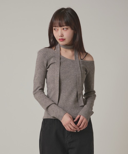 BLANK　（ブランク）の「Choker Off Shoulder Knit / チョーカー付きオフショルダーニット（ニット/セーター・レディース・ブラック/グレー・FREE）」の15枚目の写真