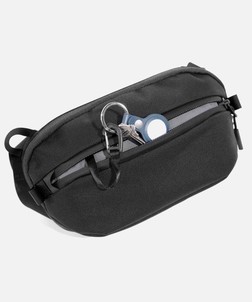 Aer / エアー】 Travel Collection Day Sling 3 X-Pac