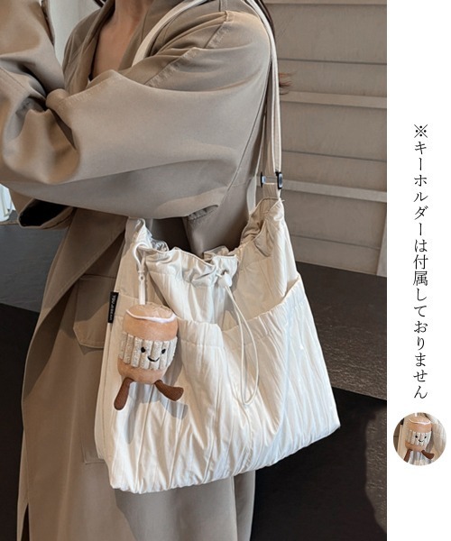Miniministore(ミニミニストア)の「ショルダーバッグ 大容量 巾着バッグ(ショルダーバッグ・レディース・ブラウン/オフホワイト/ピンク/ブラック・FREE)」の6枚目の写真