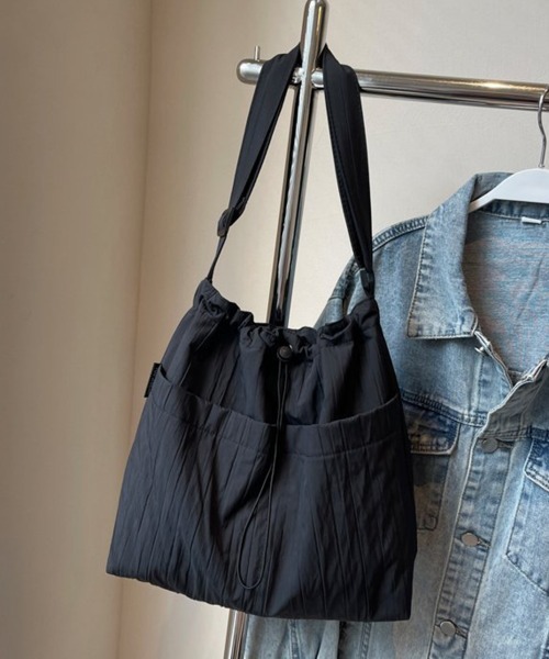 Miniministore(ミニミニストア)の「ショルダーバッグ 大容量 巾着バッグ(ショルダーバッグ・レディース・ブラウン/オフホワイト/ピンク/ブラック・FREE)」の14枚目の写真