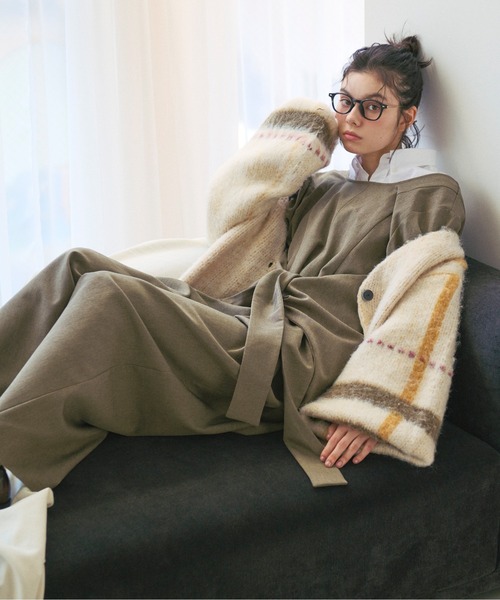 loin nuit（ロワンニュイ）の「puff ribbon combinaison/パフリボンコンビネゾン（つなぎ/オールインワン・レディース・アイボリー/カーキ・FREE）」の4枚目の写真